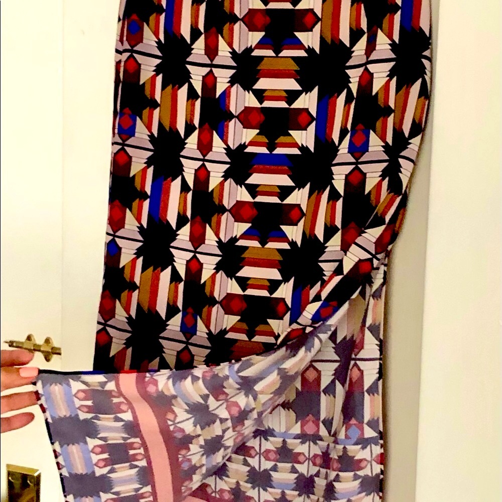 Zara Woman Skirt Geometric Print